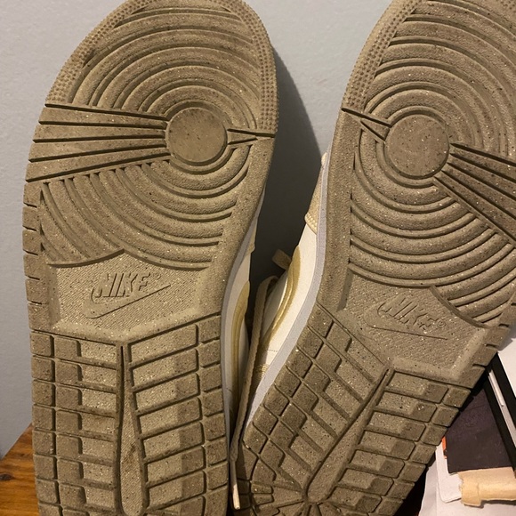 Nike Air Jordan’s - Picture 6 of 6